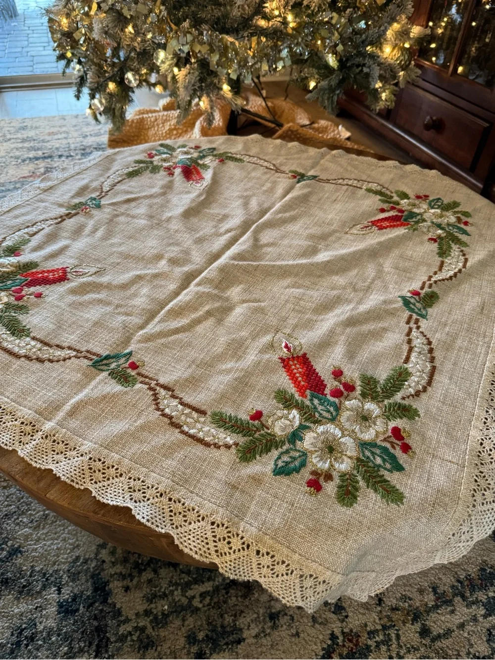 Vintage Christmas Tablecloth 33x33 Embroidered Candles Floral Lace Trim Holiday